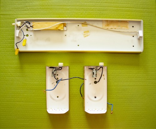 Vintage Plastronics Brass RV Under-cabinet Light Fixtures - PARTS ONLY - 3 piec