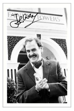 JOHN CLEESE Signed Autograph PHOTO Fan Gift Signature Print FAWLTY TOWERS Basil