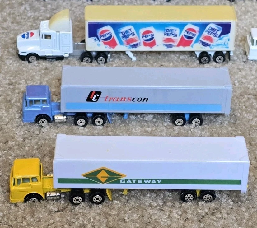 (18) Yatming Majorette Matchbox Semi Trucks Goodyear Shell Roadway Pepsi Allied - Image 2 of 4