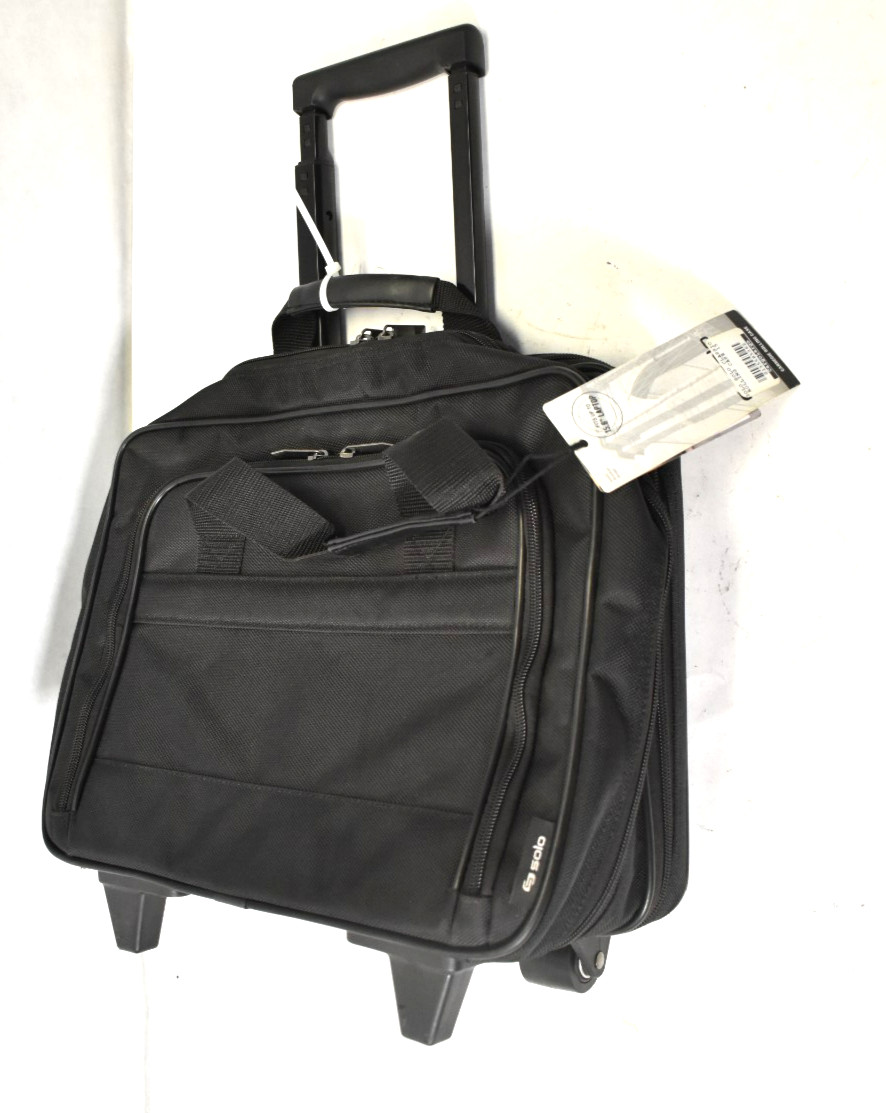 Solo Classic Carnegie Rolling Laptop Case 16" x 15" x 7-1/2" Black Polyester