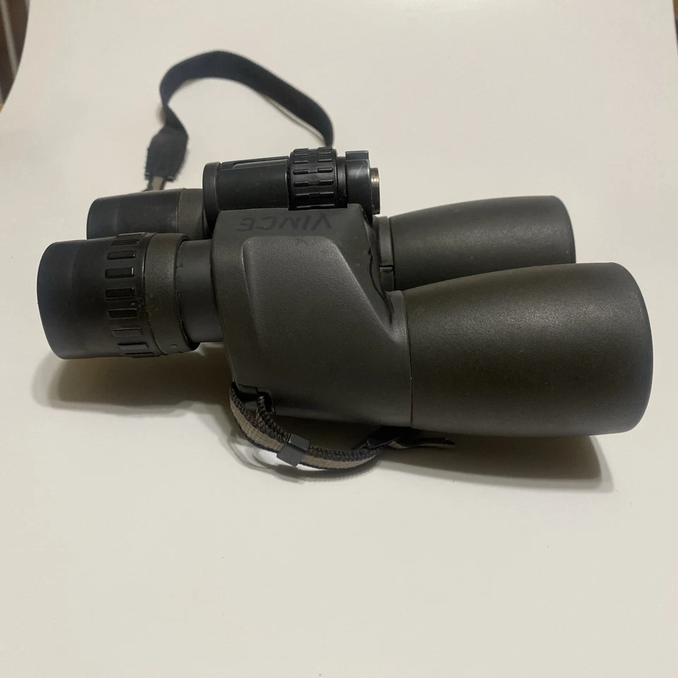 Asahi Pentax 20 x 50 2.5" PCF Binoculars 8.25" Long - Image 3 of 4