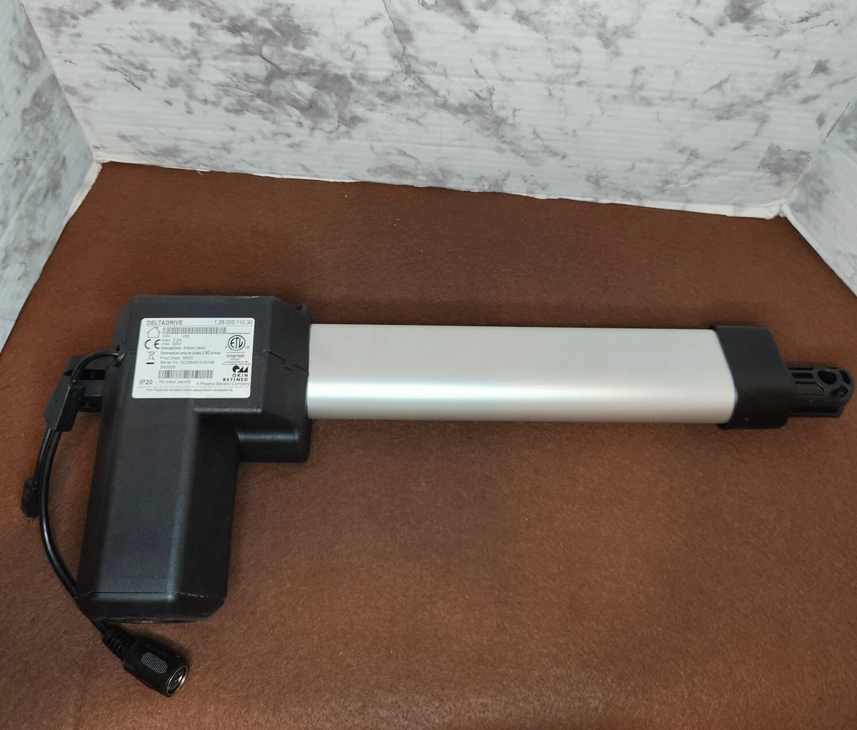 Okin Deltadrive Model 1.28.000.110.30 Electric Recliner Lift Chair