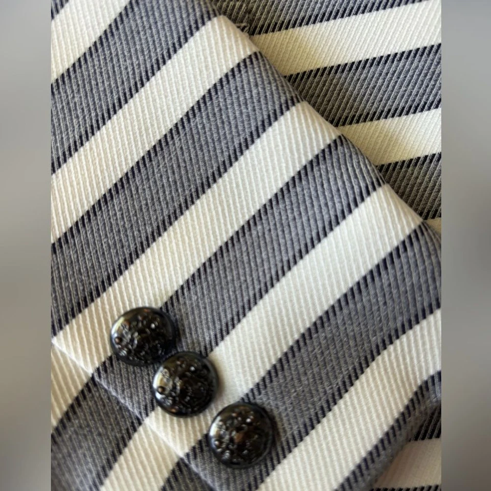 Daniel Cremieux Striped/Nautical Blazer Size small/2 - Image 3 of 4