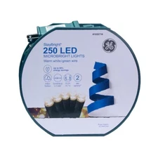 GE StayBright 250-Count LED MicroBright Warm White String Lights with Green Wire