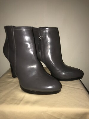 Women's Franco Sarto Formica Heel Ankle Boots Gray Leather Size 1/2