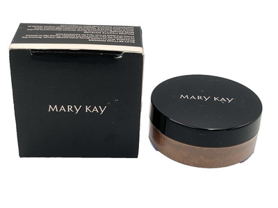 MARY KAY SILKY SETTING POWDER Light Medium Bronze 175899 NEW IN BOX