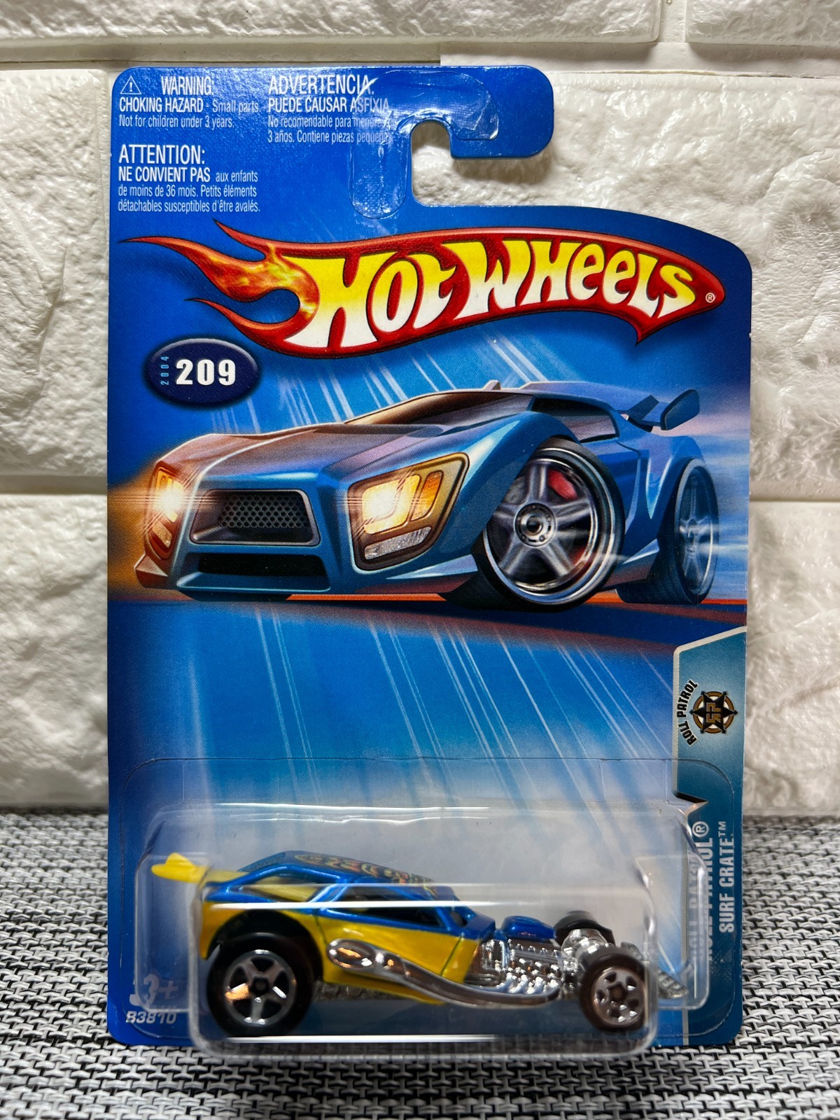 Hot Wheels Roll Patrol Surf Crate 2004 #209 Blue/Yellow