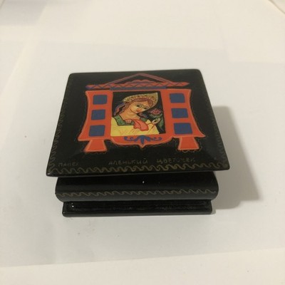 VTG RUSSIAN PALEKH LACQUER HAND PAINTED BOX, the Scarlet Flower   Signed