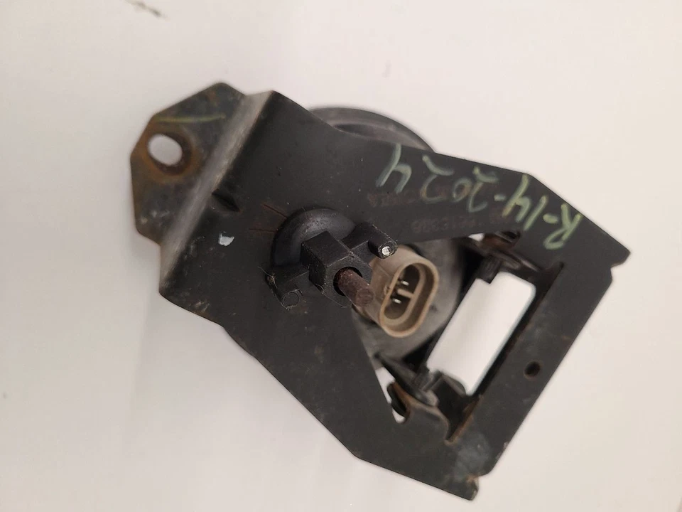 Pontiac Bonneville 1992-99 luz de pasajero derecha conducción antiniebla SSE   Foto 4 de 4