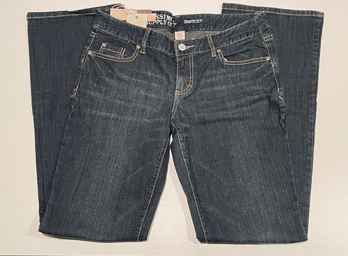 Mossimo Supply Co Women Indigo Dye Lowest Waist Bootcut Fit6 Denim Jean Size 11R - Picture 4 of 5