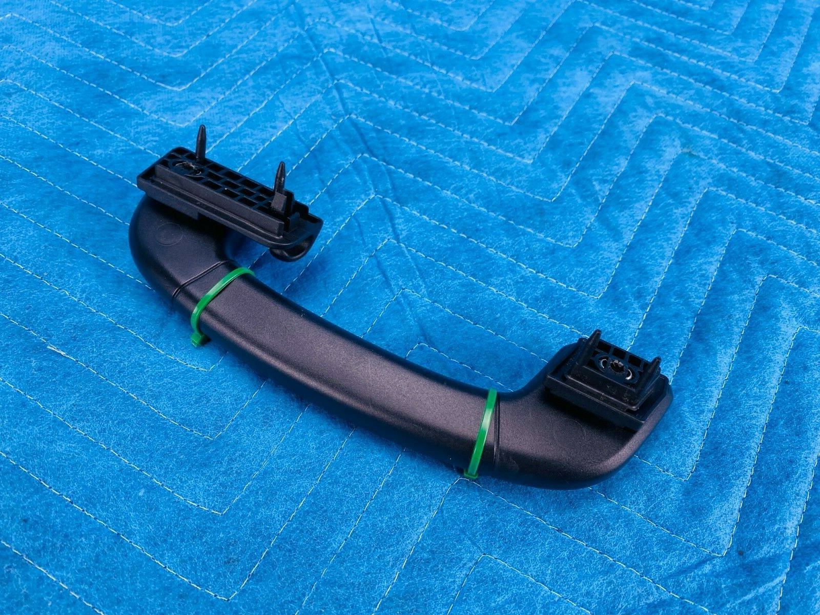 Genuine BMW Roof Rear Assist Grip Handle RH 51169148990 OEM eBay