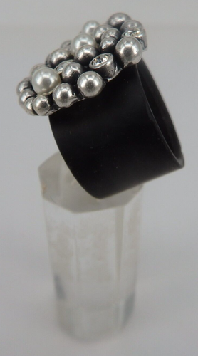 Neugablonz: Damenring mit Kautschuk Swarovski Elements auf Ringkopf (83436) - Bild 4 von 5