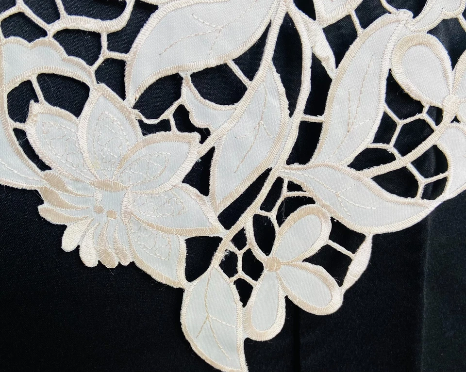 Vintage Embroidered Full Hand Cut Table Topper/Runner/Doily Ivory 36x36" RD/SQ - Image 3 of 4