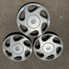 1 1997-1999 Toyota Camry Le V6 15 Hubcap Silver Wheel Cover 42621-aa040 1 1997-1999 Toyota Camry Le V6 15 Hubcap Silver Wheel Cover 42621-aa040