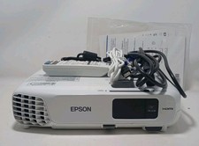 Epson EX3220 Tri-LCD Projector. Includes Case. See Pictures.     
