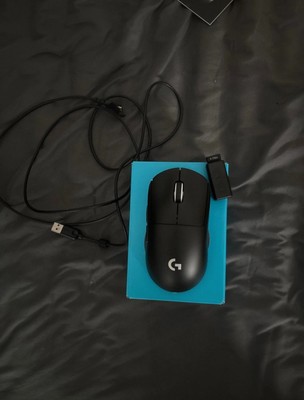 Logitech G Pro x Superlight Maus Mit Allem Drum Und Dran
