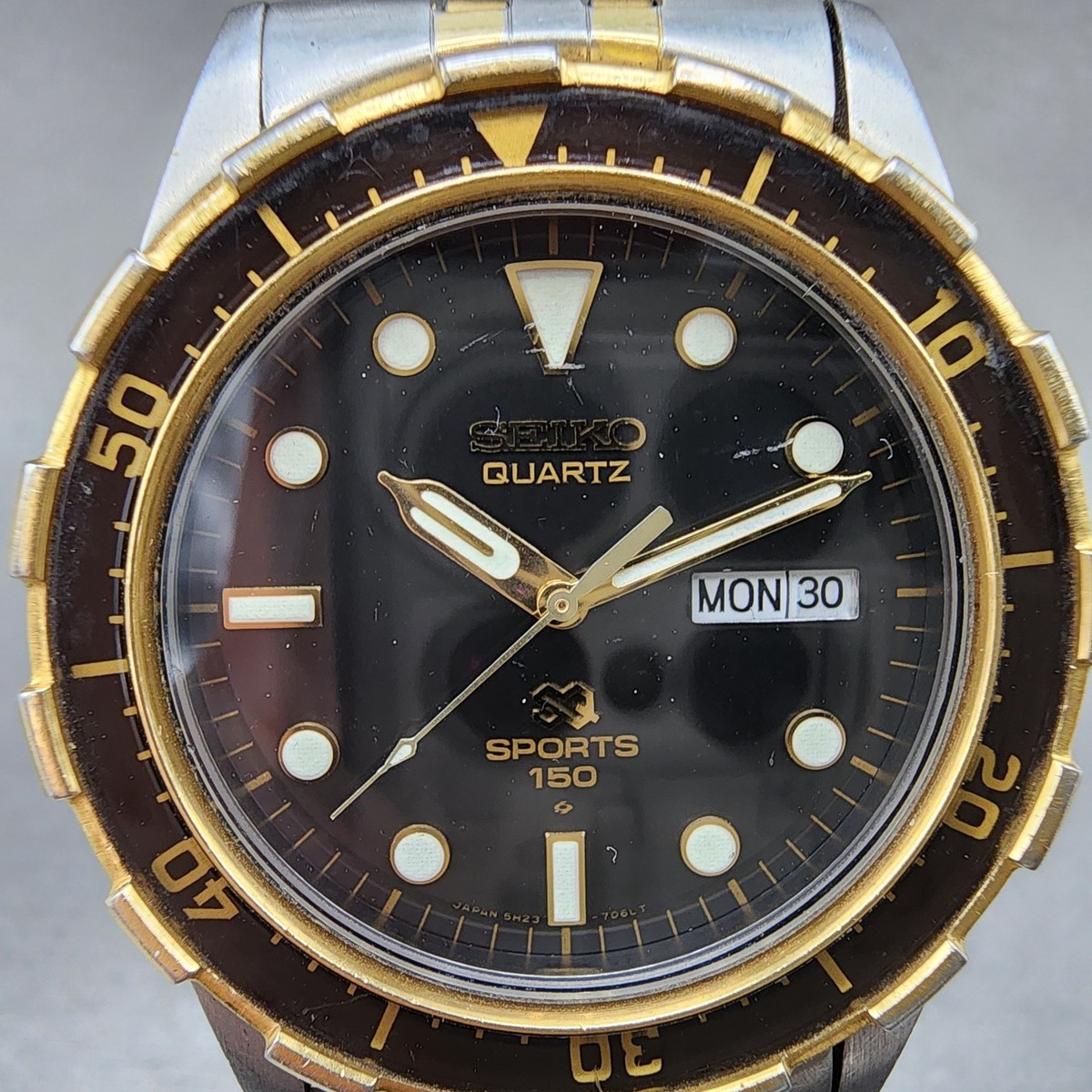 Seiko SQ Sports 150 Diver Watch Men 38mm Black Dial Two Tone