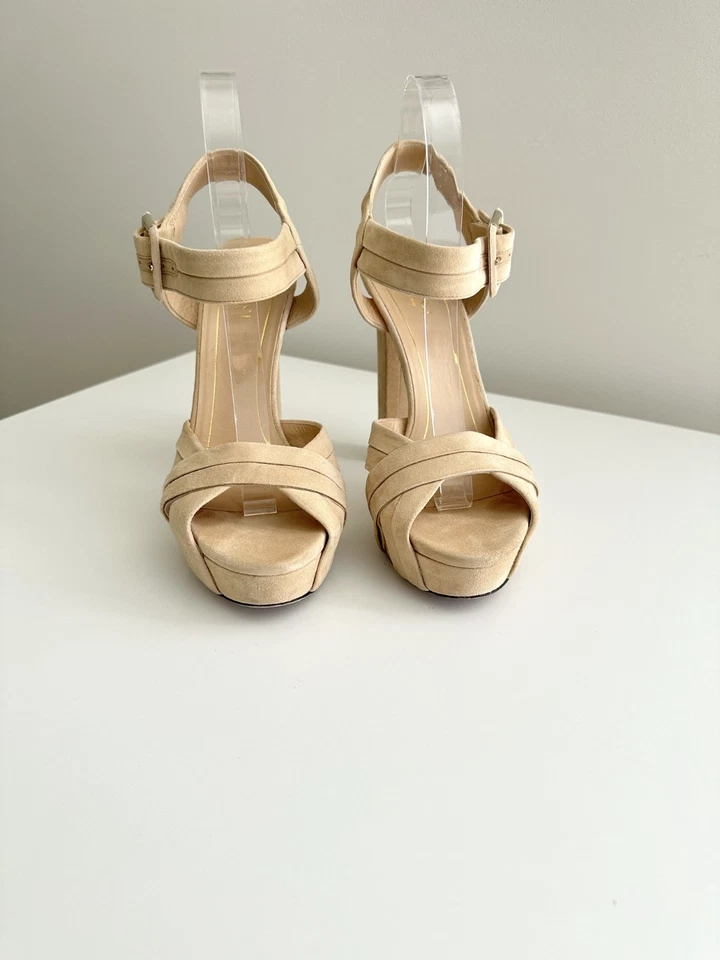 GUCCI Nude Suede Ankle Strap Chunky Heel Platform Sandals Size 38 (US 8) - Image 3 of 4