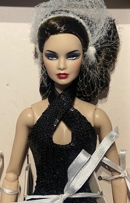 Integrity Toy Chrome Noir Erin Salston 2014 Gloss Convention