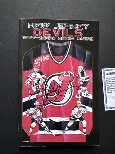 NHL Scott Stevens - Autographed- NEW JERSEY DEVILS MEDIA GUIDE 1999-2000