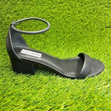 Steve Madden Ibbie Womens Size 9 Black Beach Classic Outdoor Heeled Sandals