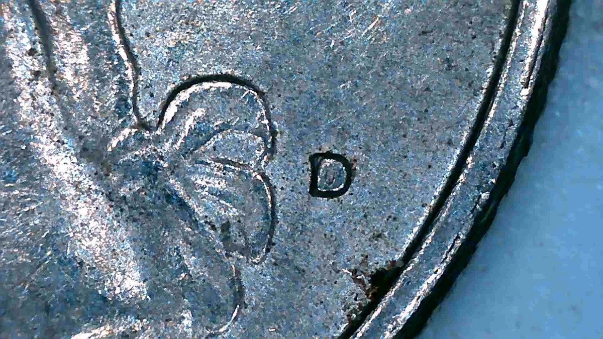 1776-1976 D Bicentennial Quarter ERROR Filled 'D' Mint