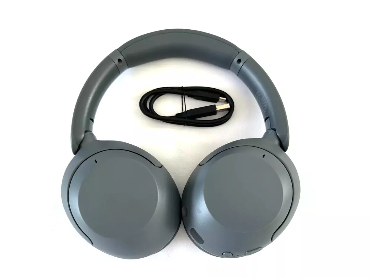 Sony WH-XB910N Extra Bass Wireless Bluetooth Noise Cancelling Headphones  Gray 1