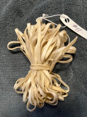 -- #11   1/8'' Deer Rawhide Sinew 27'  ONE pc  Super Heavy  Weight Gloves Rattle