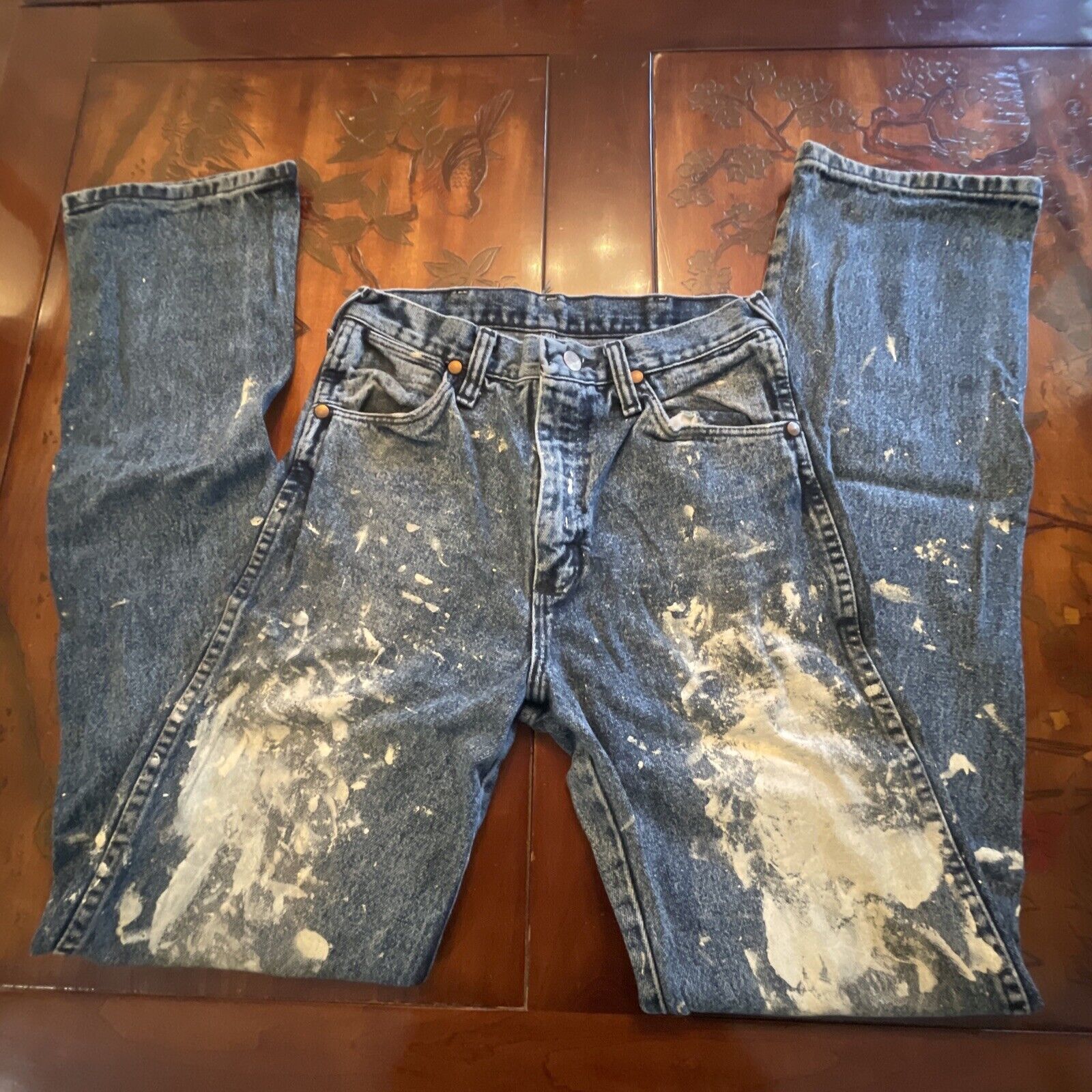 Vintage Wrangler mens jeans 70s Distressed 28x36 - image 1