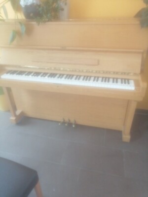 klavier gebraucht Samick