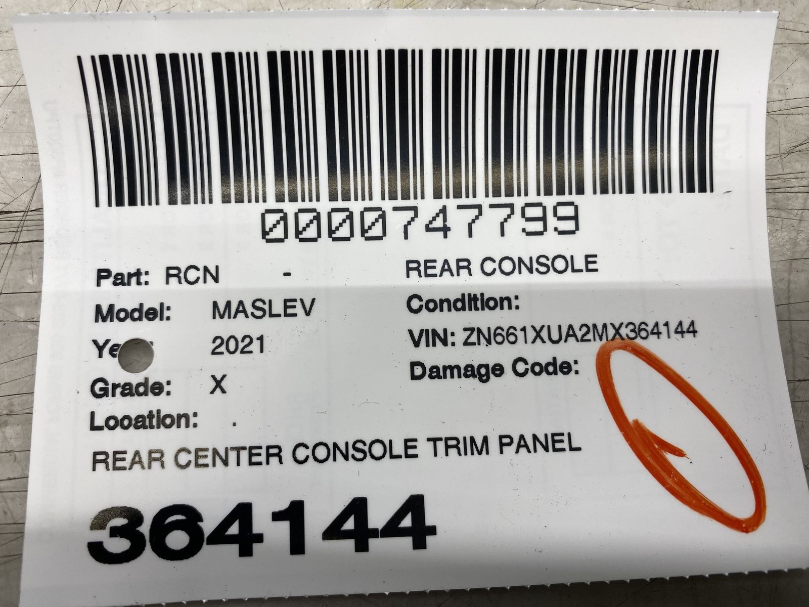 2017-2021 MASERATI LEVANTE OEM REAR CENTER CONSOLE TRIM PANEL W/ AIR VENTS