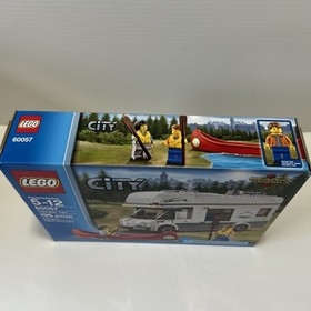 LEGO CITY Camper Van 60057 W/Canoe Sealed 195 Pcs Ages 5-12 Modular Build 2013