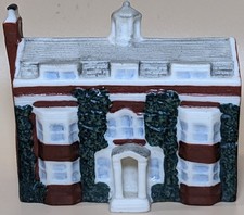 Charles Dickens' House Gad's Hill Rochester W. H. Goss Model 630367 Porcelain