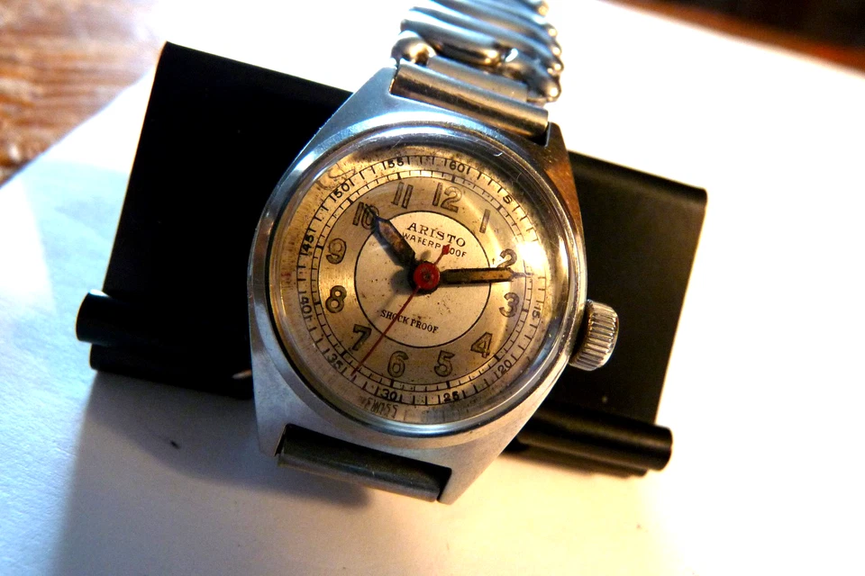ARISTO militar vintage??  Relógio suíço c. década de 1940 raro - Imagem 2 de 4