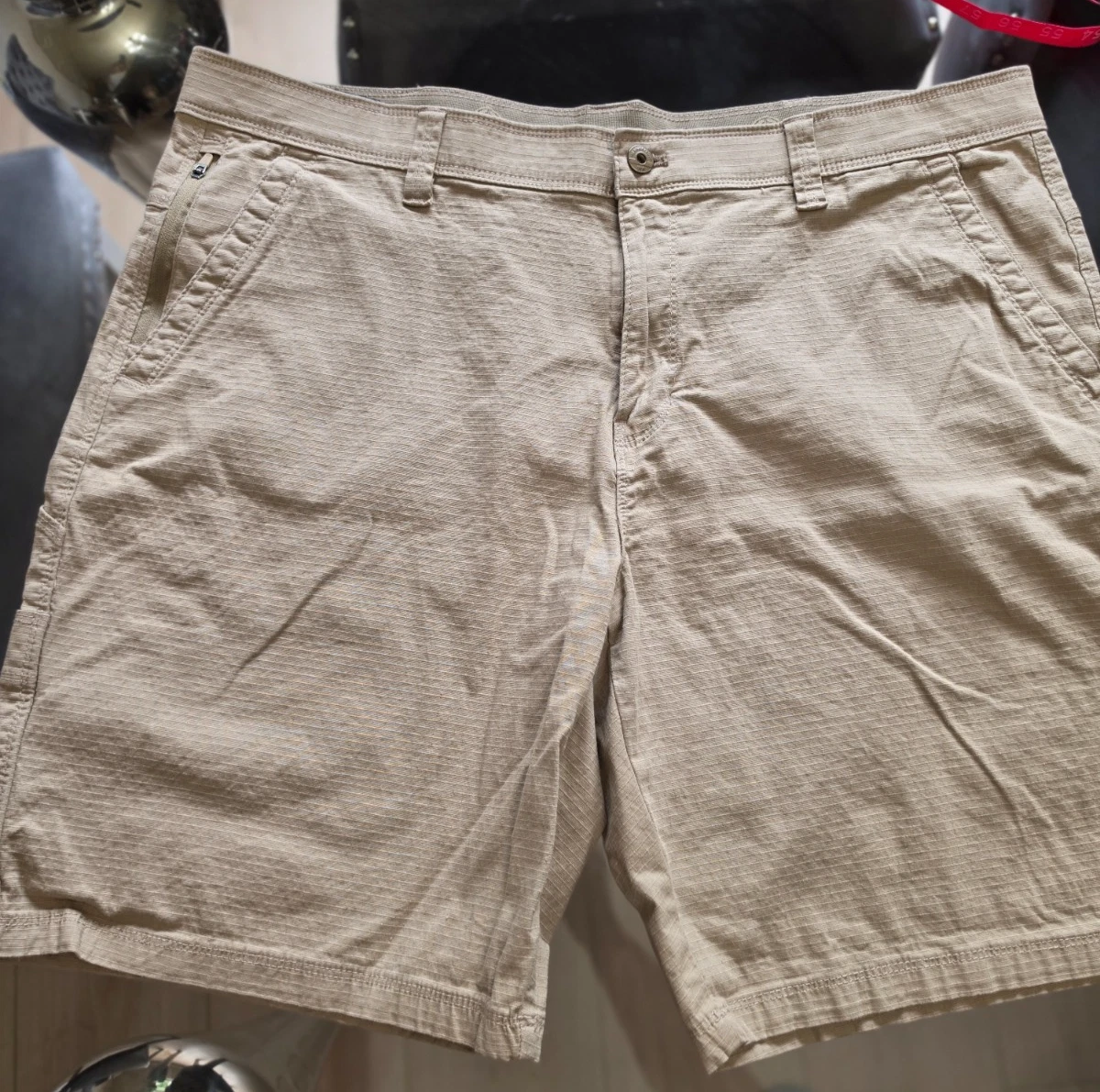 Weatherproof Trail Cargo Shorts Mens Size 40 Khaki Tan Performance Flex