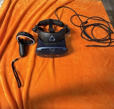HTC Vive Cosmos Virtual Reality VR Headset HEADSET Only