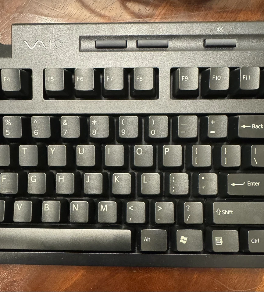 Sony Vaio Windows Mechanical Keyboard Model PCVA-KB4P/U Vintage VIDEO - Image 3 of 4