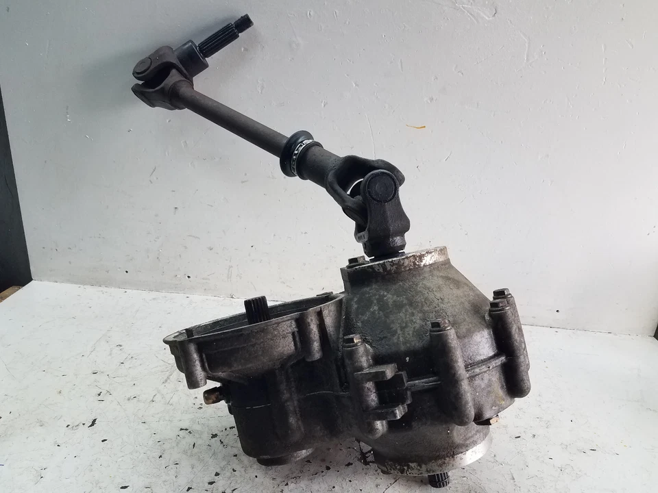 Carro de golf Ford Think 2002 caja de transferencia con eje #3297783-3 #2E38-7002-AC (ZC95 Foto 2 de 4