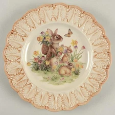 Cracker Barrel Easter Traditions Dinner Plate 12358295
