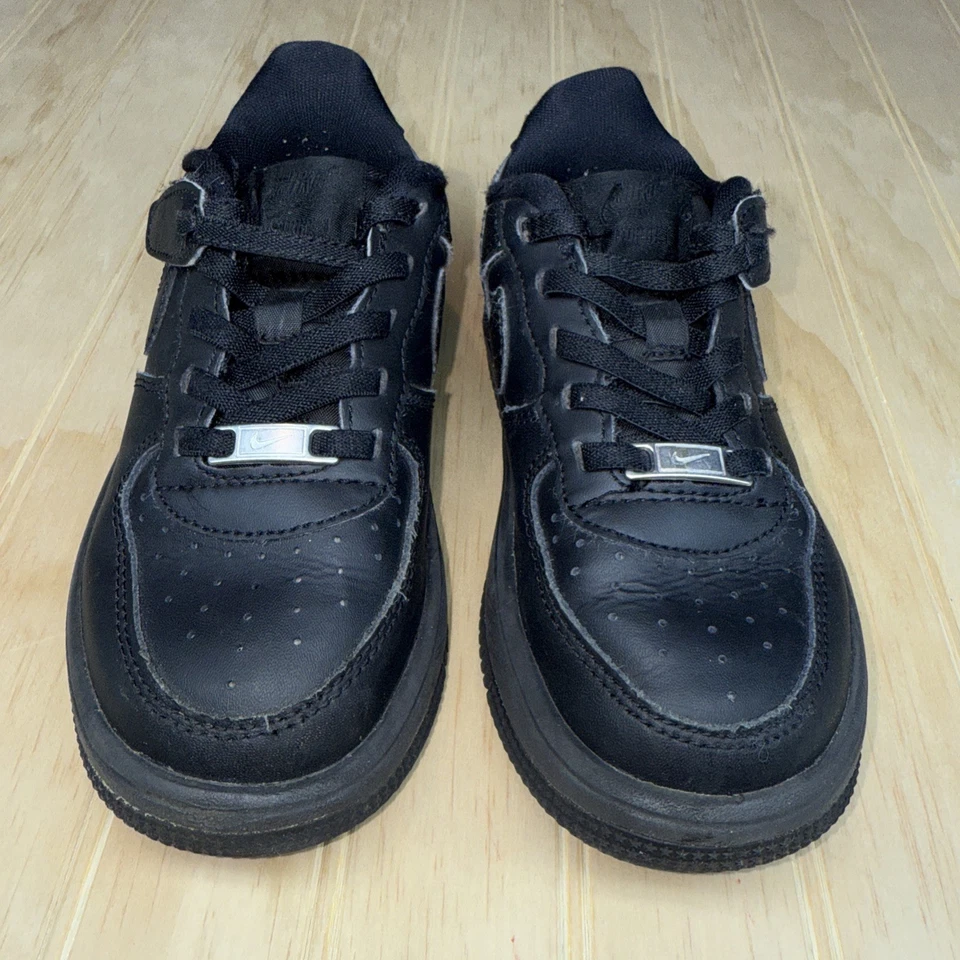 Nike Air Force 1 Low EasyOn para niños pequeños negro/negro (FN0237 001) talla: 12c Foto 2 de 4