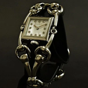 Montre GUCCI Signoria quartz 116,5 argent diamant du Japon
