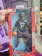 Starting Lineup 1998 Edition Kevin Garnett Minnesota Timberwolves Action Figure