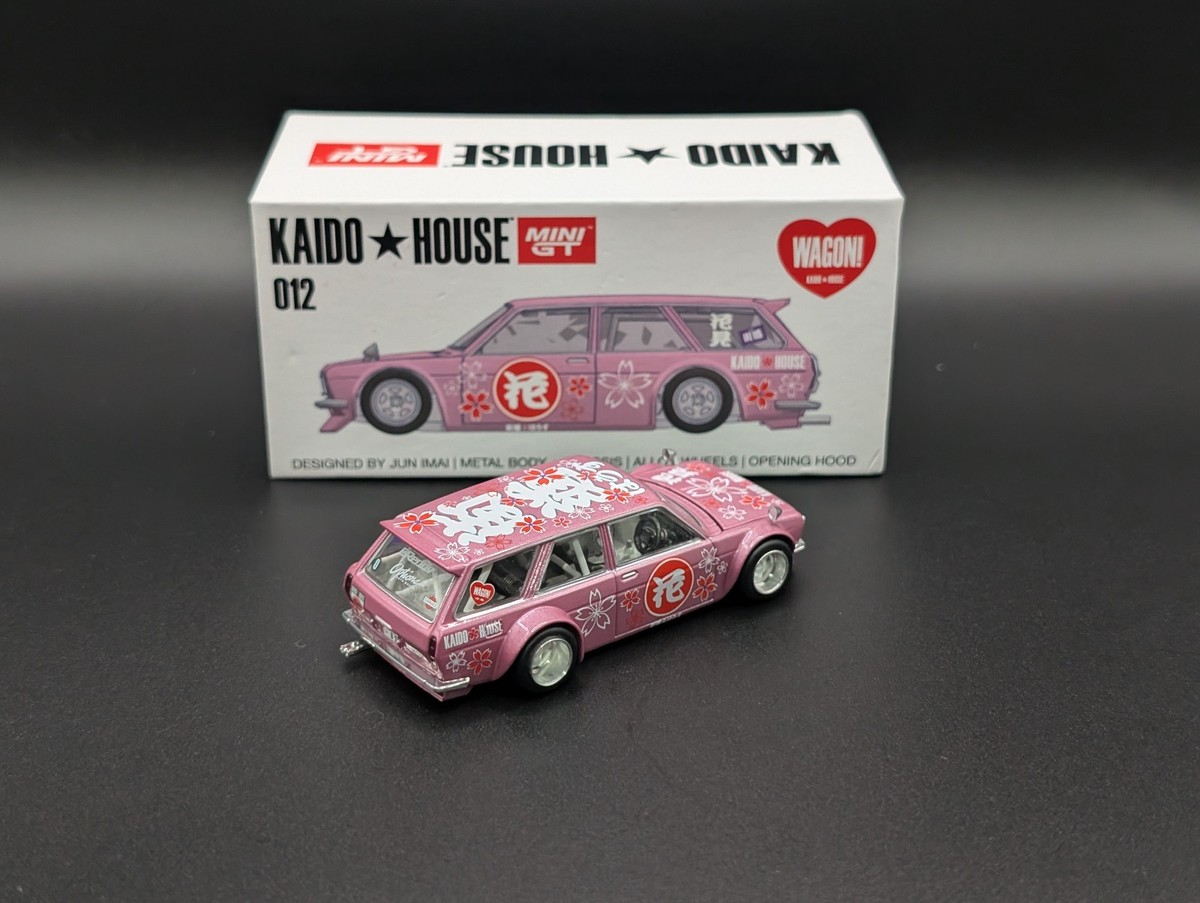 Open Box 1:64 MINI GT Kaido House Datsun 510 Wagon Hanami V1 Pink