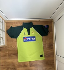 RARE Pakistan Cricket Team Vintage Polo Shirt Jersey AJ Sports S BLOCK CORE