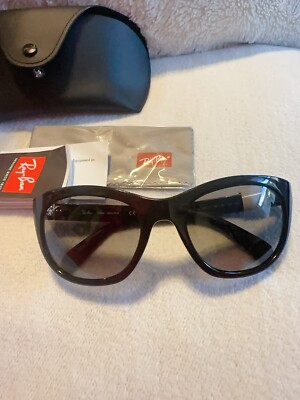 RAY-BAN RB 4216 601/11 BLACK/Light GREY SMOKE GRADIENT AUTHENTIC SUNGLASSES NEW NEW RAY-BAN RB 4216 601/11 BLACK/GREY SMOKE GRADIENT  main image 2