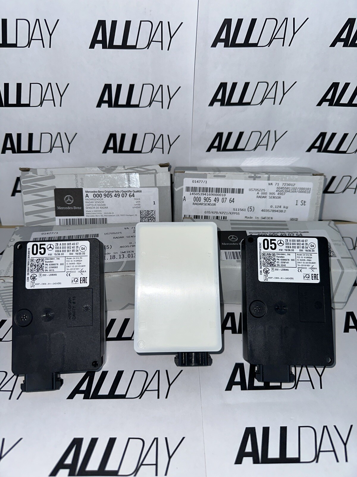 NEW FROM DEALER Mercedes Blind Spot Front Radar Distance Sensor