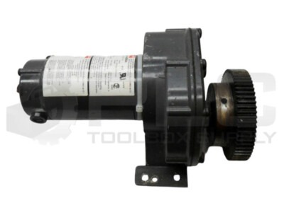 DAYTON 4Z532A DC Getriebemotor 1/15PS 0,75A 21 U/min