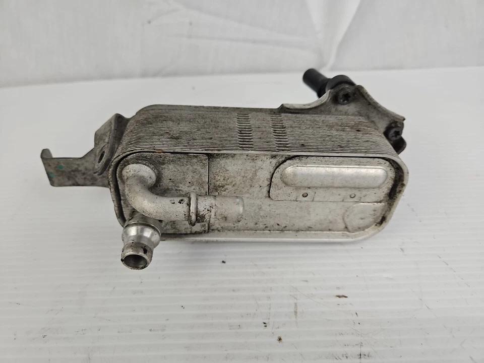Intercambiador de calor enfriador de aceite de transmisión BMW X3 2011-2017 Foto 2 de 2