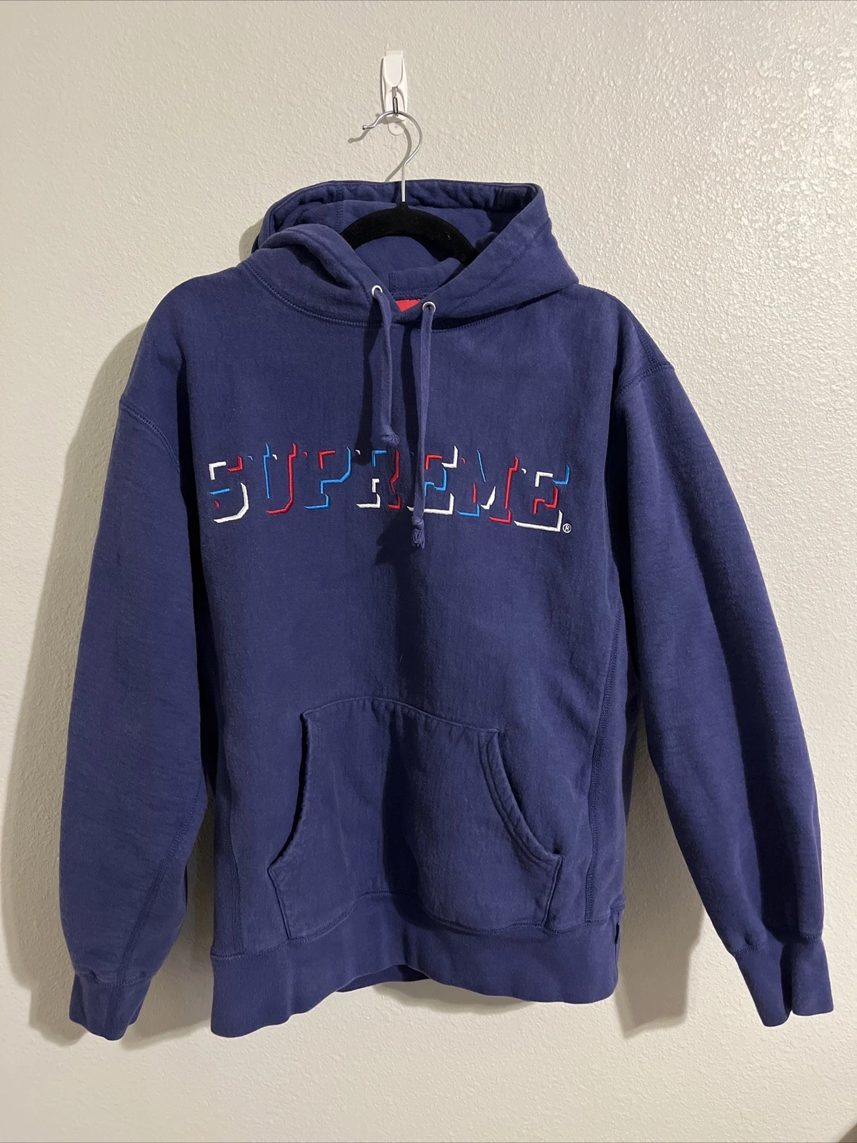 Supreme FW20 logo ombre à capuche taille moyenne utilisé 9/10 excellent état
