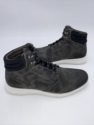 NEW Unlisted Kenneth Cole Men